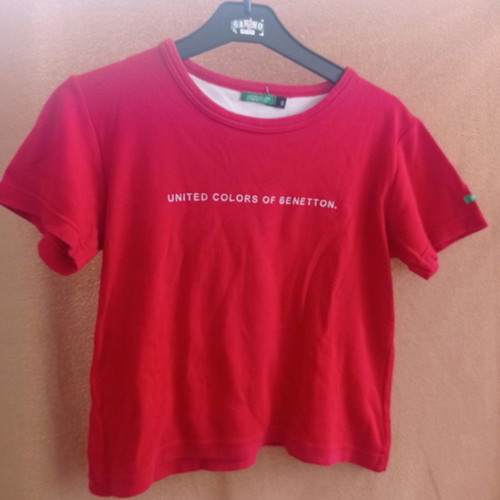 Benetton red T-shirt, size S