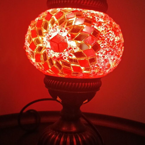 Table lamp like new, handmade in traditional Turkish mosaic style