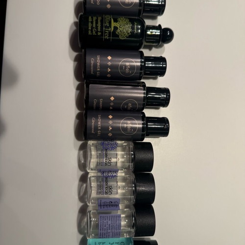 Package of 9 new bath products, shower gel and hair shampoo