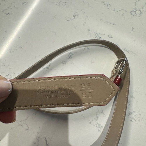 Burberry authentic belt like new, size 90
