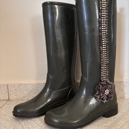 Women's tall rain boots size 38 like new with custom glam decoration