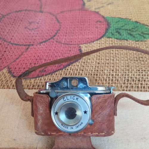 Click subminiature spy camera, vintage Japanese 1950s with leather case