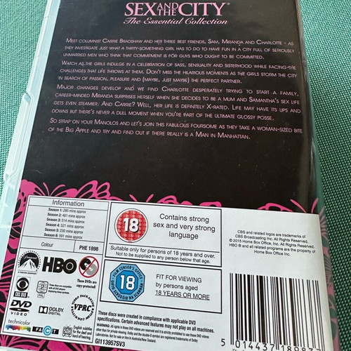 Sex And The City The Essential Collection DVD like new with subtitles