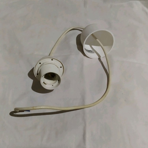 Lamp holder 0.65 cm length like new