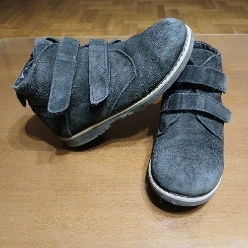 Winter boots for boys size 32 dark blue used in very good condition