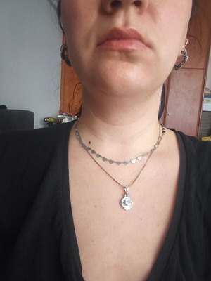 Oozoo necklace with hearts new