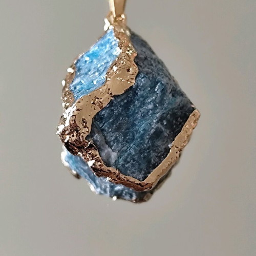 Steel handmade necklace like new, blue and gold