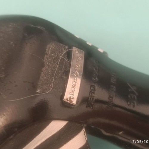 Dolce & Gabbana pointed black and white heels like new size 39.5
