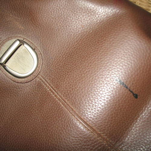 Vintage leather professional or medical bag in very good condition