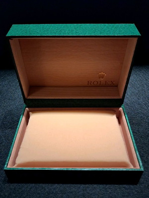 Vintage Rolex box like new, green period correct