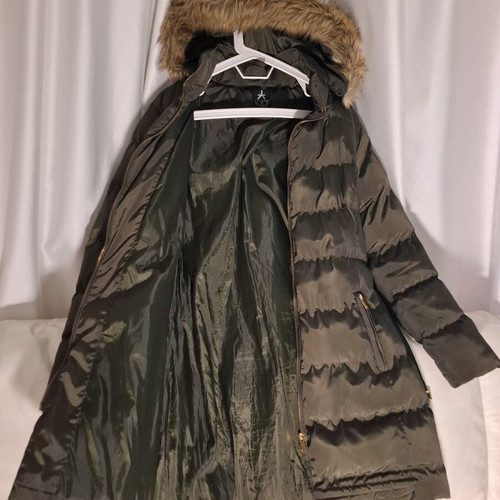 Jacket with detachable hood and faux fur new, green