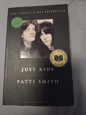 Just Kids by Patti Smith like new