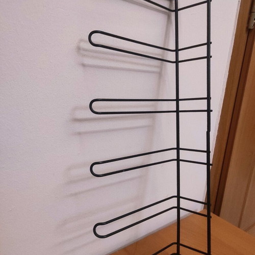 Wall hanging rack new with 6 arms, pack of 10 pieces