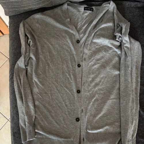 Men's fine cardigan medium gray like new