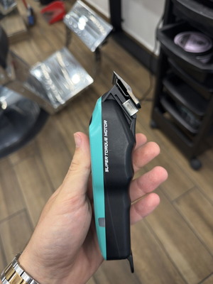 Boosted Up Clipper