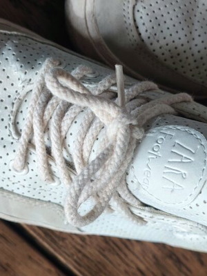 Zara athletic shoes like new, size 39, white and beige