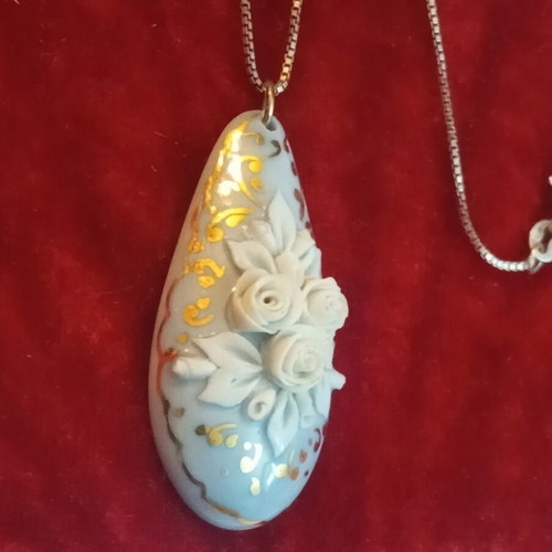 Cameo 925 necklace vintage porcelain with carving and silver chain 40cm like new