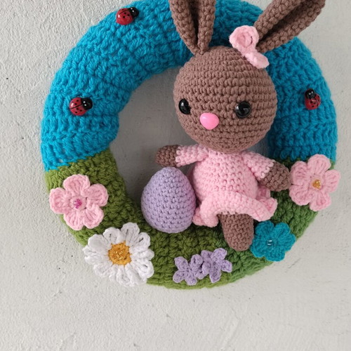 Handmade Easter wreath amigurumi brown bunny new