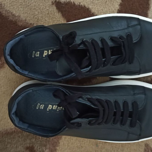 Sneakers La Pupa men's size 42 like new