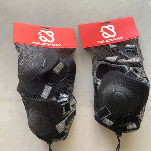Nijdam Novice Skate Protector Set large black like new