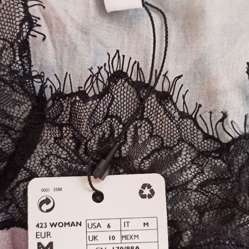 Mango dress medium new, blue satin with lace details