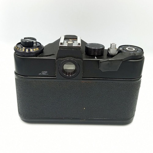 Zenit ET Helios 44M-2 camera used with case