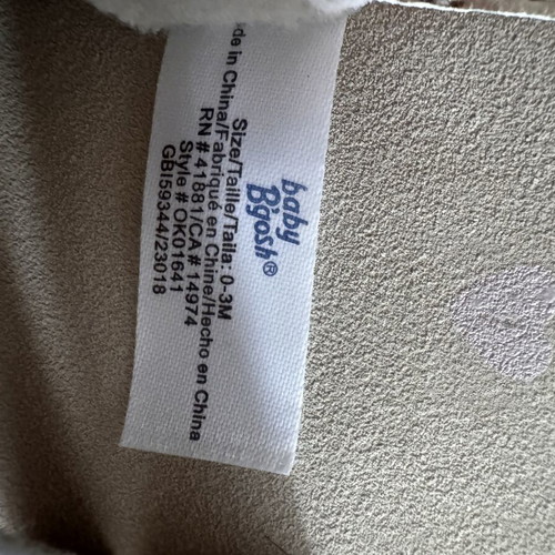 Baby sandals for 0-3 months like new