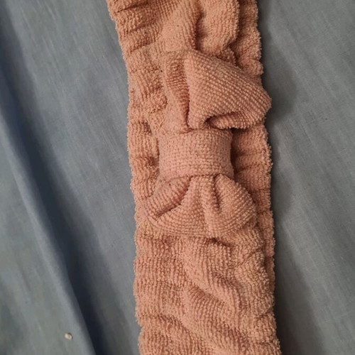 Bath headband like new for hair