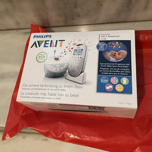 Philips Avent SCD580 baby monitor like new with packaging and manuals