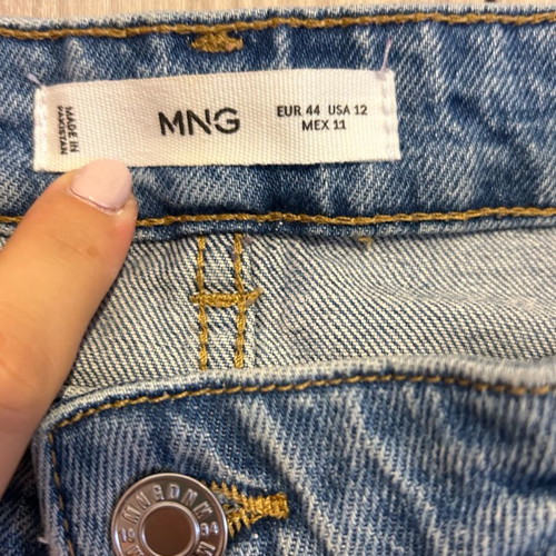 Mango jeans with flared legs and ankle slit like new, turquoise