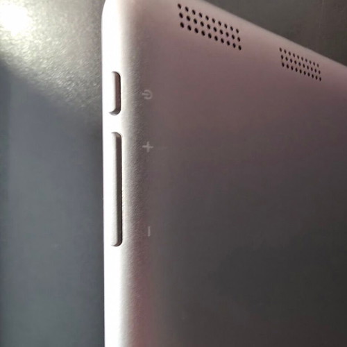 Tablet Aiwa AW920 8-inch used with flip case