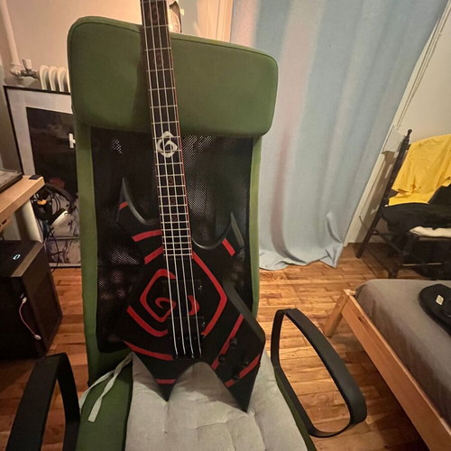 BC Rich Warlock Dimmu Borgir Signature 4 bass used