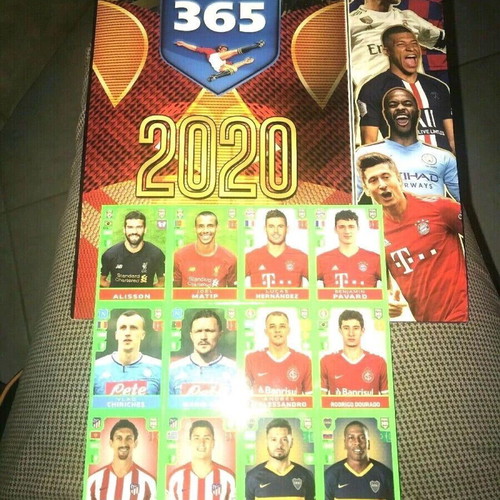 Football Collector's Pack new, 100 World Cup Moments & Panini Set