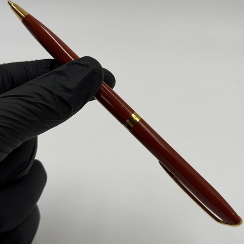 Waterman Vintage pen Burgundy with gold details, like new