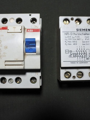 Ρελέ διαρροής ABB F364 40Α και Siemens 5SZ7460 63Α μεταχειρισμένα