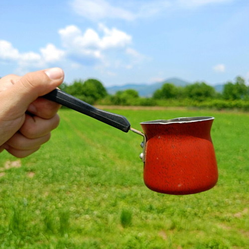 Small aluminum briki used in moderate condition