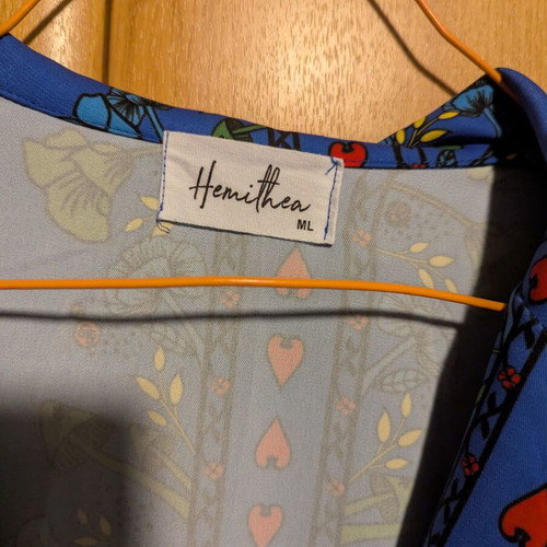 Hemithea dress size M/L like new, multicolored with belt