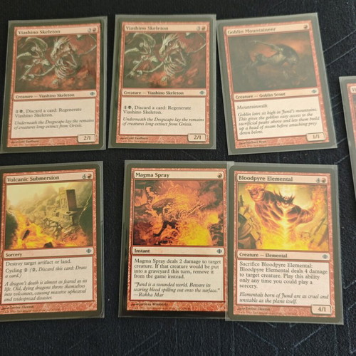 MTG Shards of Alara 23 Cards Like New with Sleeves