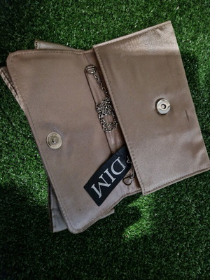 Τσαντάκι εξόδου καινούργιο ώμου Dim μπεζ