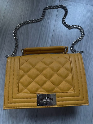 Bag yellow new, beautiful