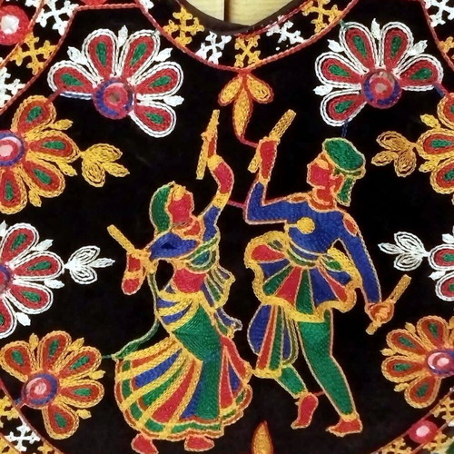 Handmade bag like new, colorful shoulder with embroidery