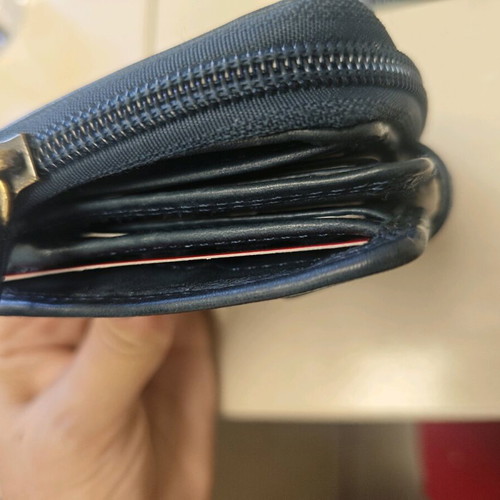 Leather women's wallet dark blue like new, soft leather 9x12 cm