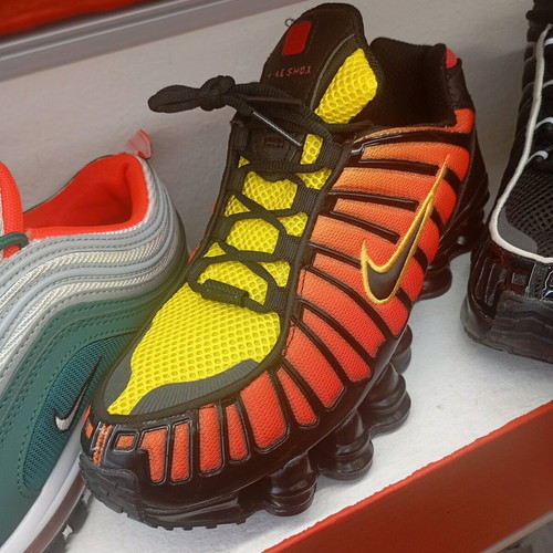 Nike Shox athletic shoes new, comfortable with anatomical insole