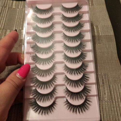 Peg Accessories False Eyelashes new, pack of 10