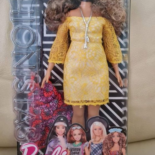 Barbie Fashionistas doll new, in box