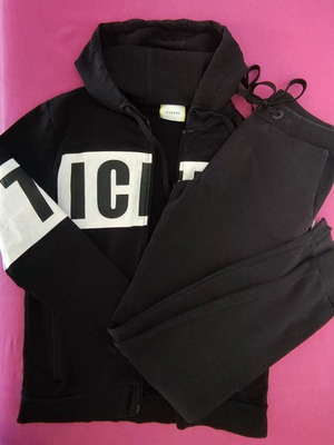 Iceberg kids sports suit size S like new, black