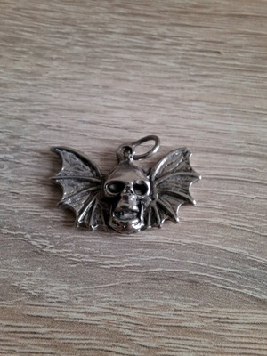 Thyra 13 Panathinaikos pendant like new, silver