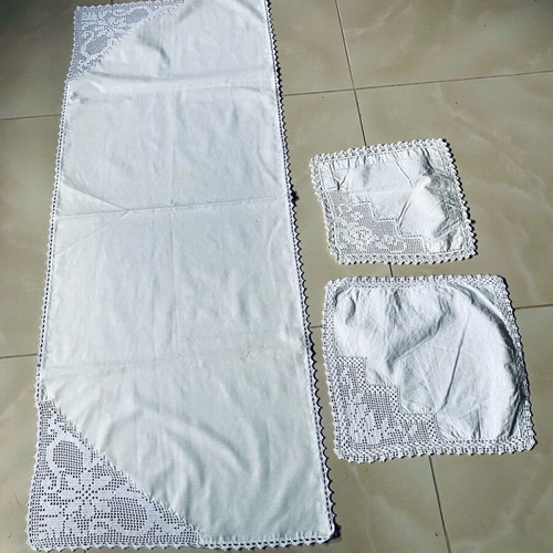 Handmade table linens used, set of 3 pieces