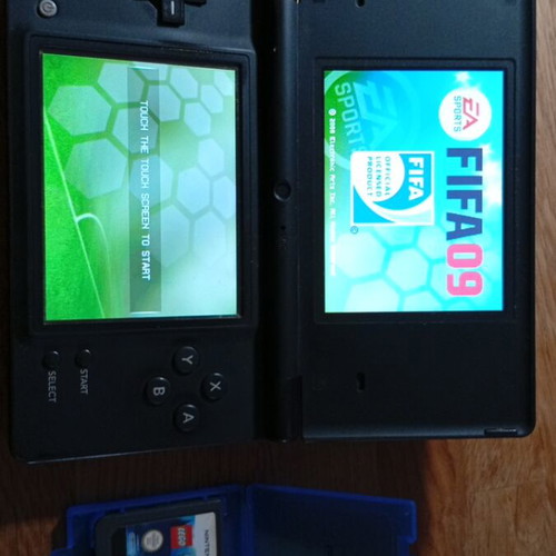 Nintendo DSi black console like new with charger, LEGO Harry Potter, stylus