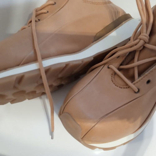 Timberland leather shoes, size EU 38.5, tan